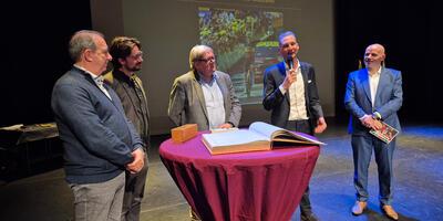 Kampioenenviering-ereburger Tim Wellens